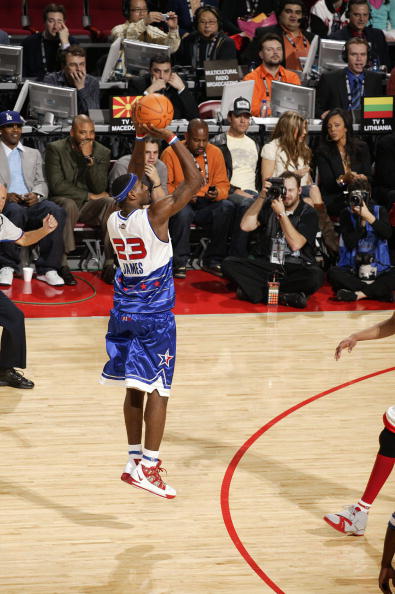 托绳越位保护开关